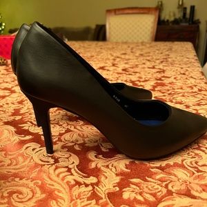 Antonia Saint NY - Victoria 3.0 - Black. NIB,